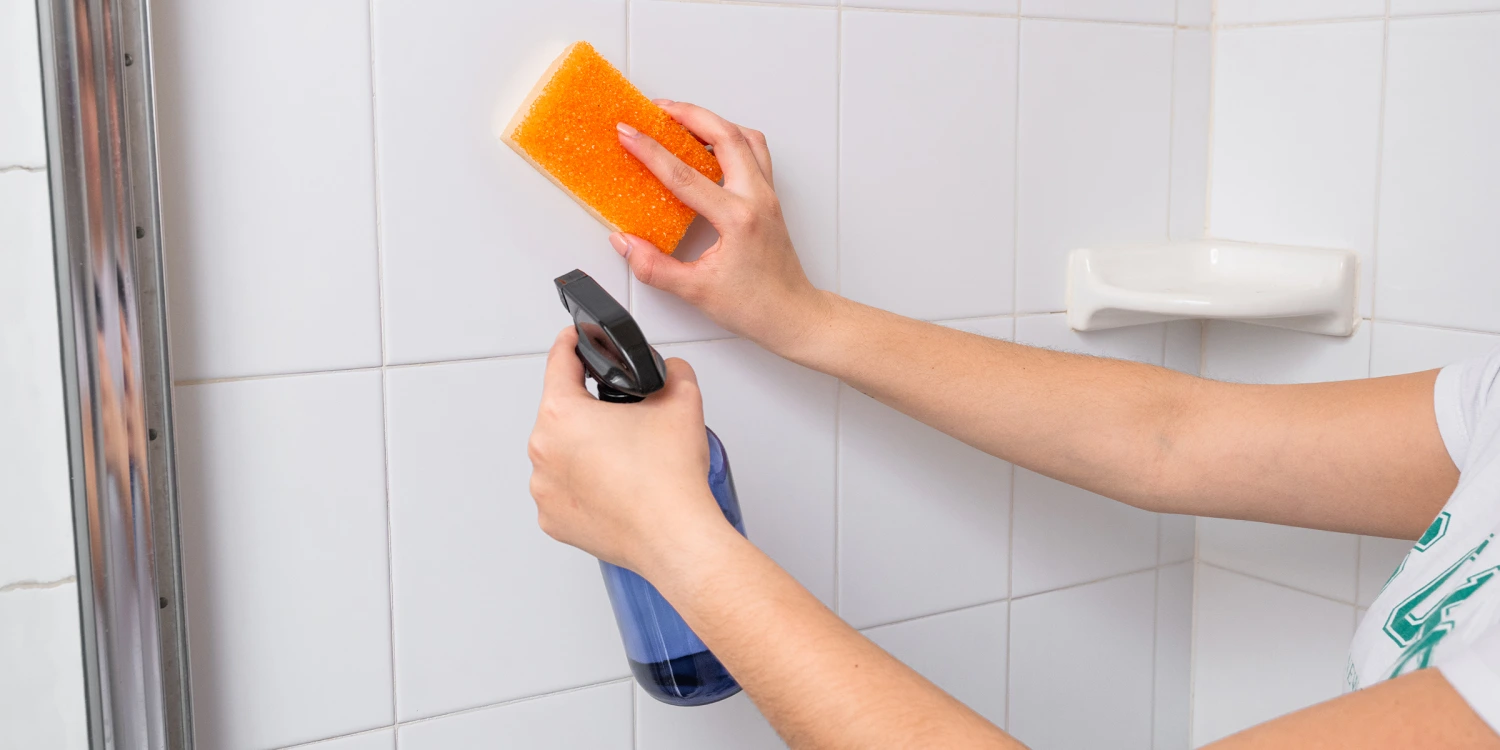 Discover the Benefits of Using a Non Toxic Bathroom Cleaner for Your Family