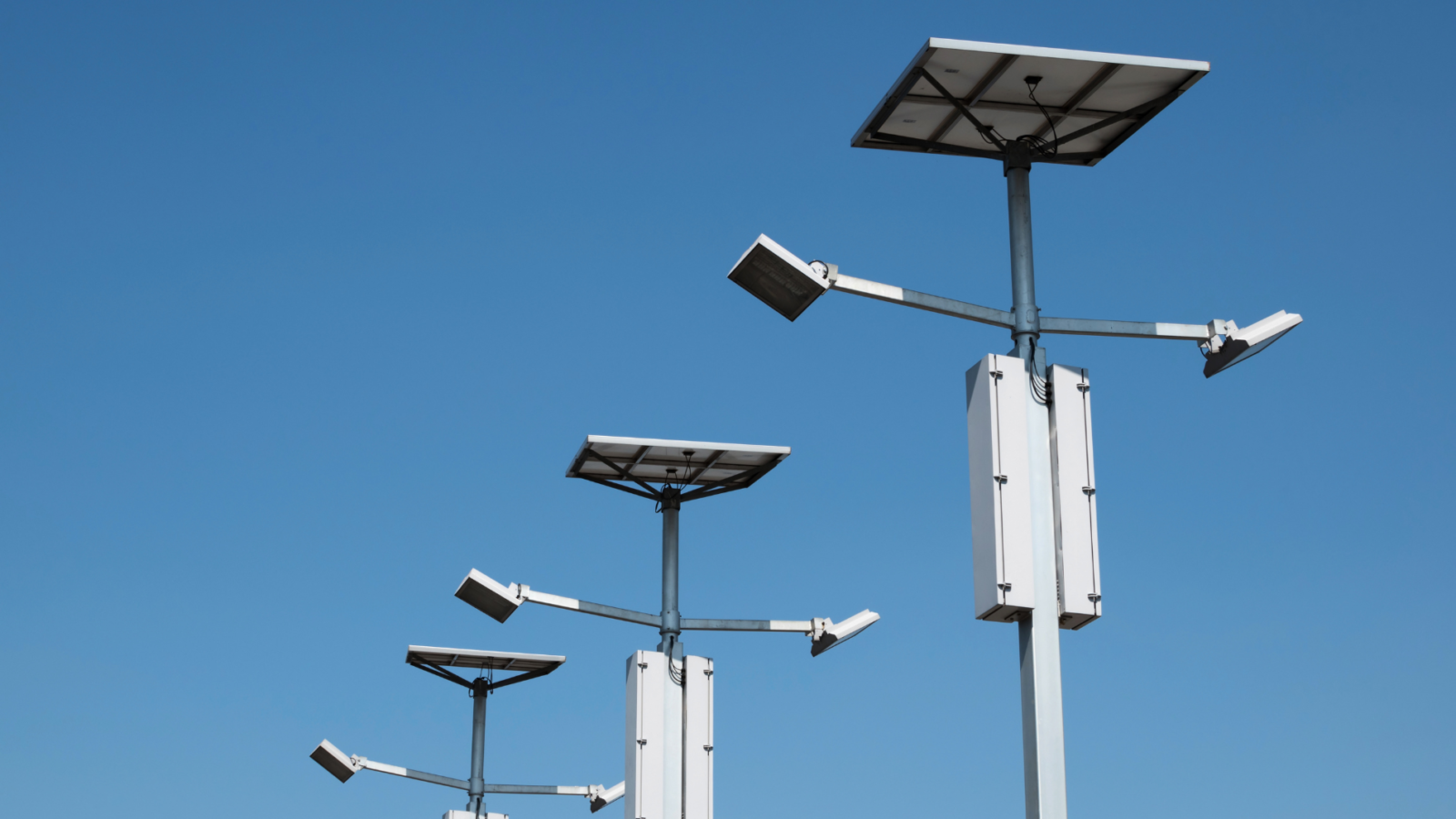 Solar Powered Outdoor Lights